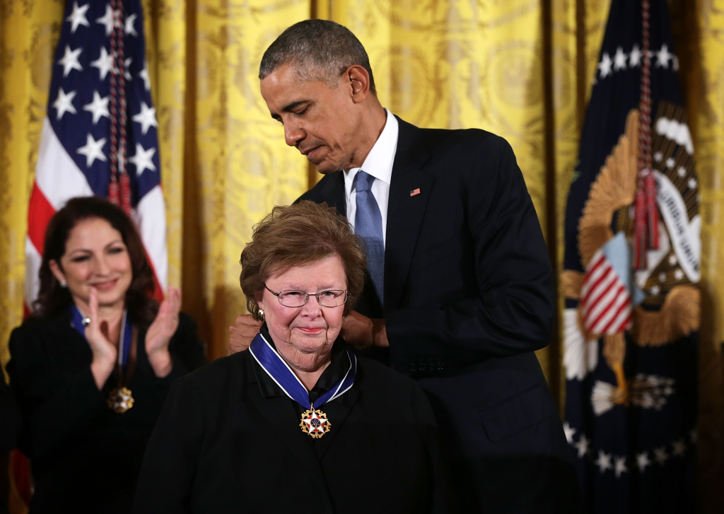 WASHINGTON, DC - NOVEMBER 24:  U.S. President Barack Obama (R) presents the Presidential Medal of Freedom to U.S. Sen. Barbara Mikulski (D-MD) (2nd R) during an East Room ceremony November 24, 2015 at the White House in Washington, DC. Seventeen recipients were awarded with the nationÕs highest civilian honor.  (Photo by Alex Wong/Getty Images)